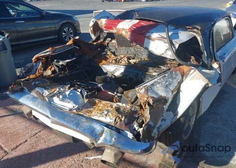 1961 Chevrolet Corvair из США, поврежденный, VIN 3TMM4FNXAM22795